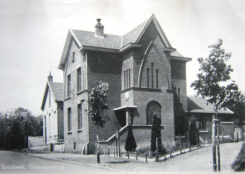050- Gemeentehuis 1950